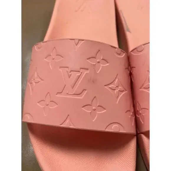 Louis Vuitton Slide Sandals - Stylish Coral Louis Vuitton Slide Sandals - Stylish Coral | eBay main image 2